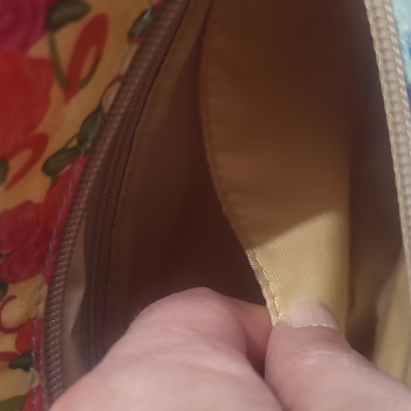 MUNDI Multicolored Floral Handle Bar Clutch - Picture 9 of 12